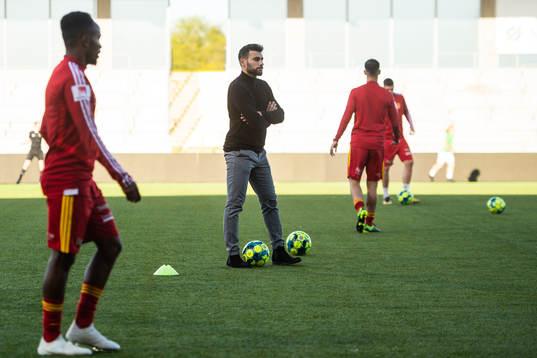 Syrianskas tillfällige tränare Mattias Genc