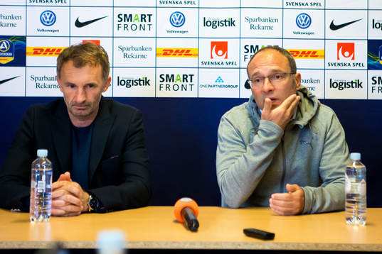 AFC Eskilstunas tränare Nemanja Miljanvoic och