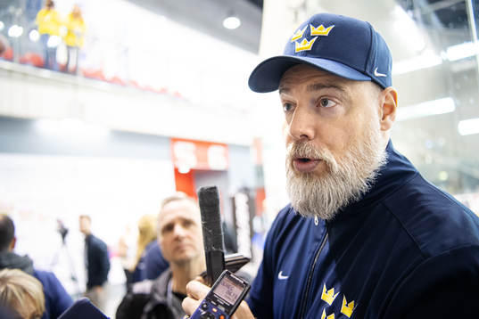 Head coach Rikard Grönborg of Sweden