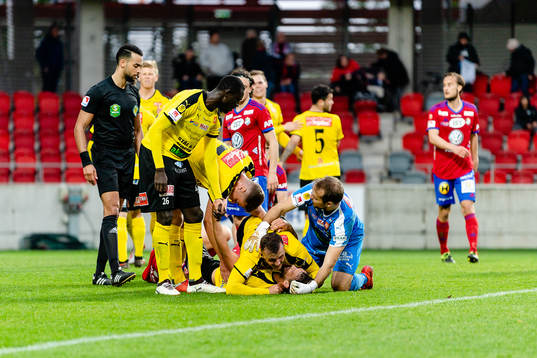 Mjällbys spelare jublar
