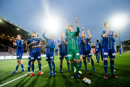 Players of Sarpsborg 08 celebrates