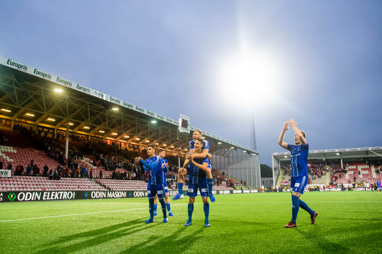Jonathan Lindseth and Kristoffer Zachariassen celebrate