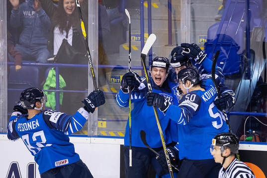 Harri Pesonen, Kaapo Kakko, Jani Hakanpää and Miika