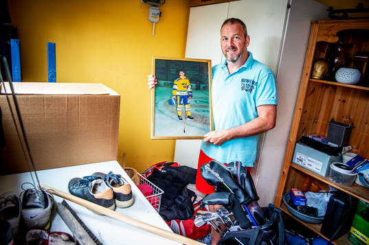 Robert Burakovsky hemma i villans garage i Bunkeflostrand