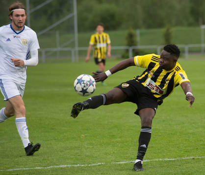  IFK Hässleholms Patrick Osiako i matchen i division 2 mellan IFK Hässleholm och Asarum i Hässleholm 24 maj 2019.  