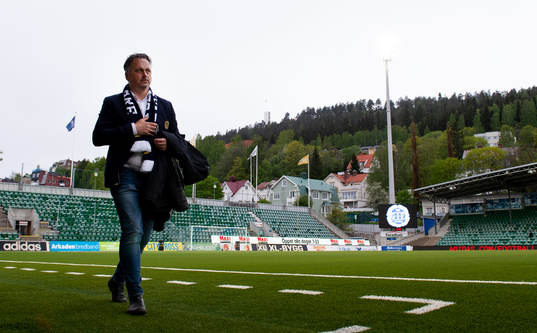 Sundsvalls sportchef Urban Hagblom innan fotbollsmatchen i
