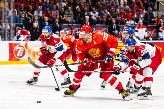 David Musil, Dominik Simon and Filip Hronek of Czech