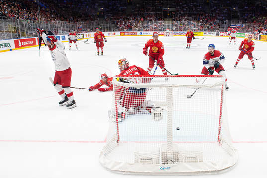 Michal Repik of Czech Republic celebrates