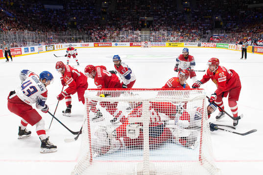 Jan Kovar, Michael Frolik, Jakub Voracek and Milan Gulas of