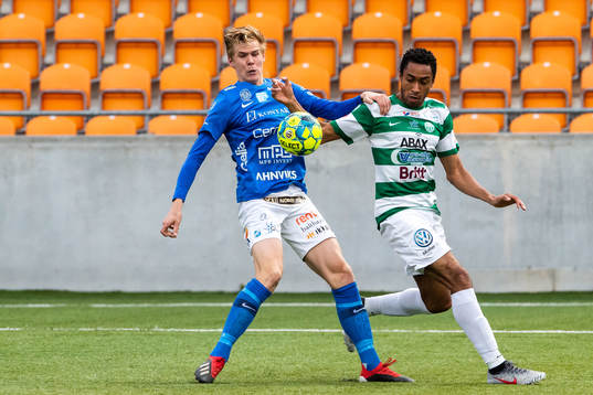 Norrbys Didric Andersson och Västerås Brian Span