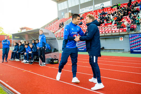 Chris Dior Kabasih, coach of Sprint Jeløy Jr., and Martin