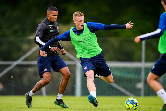 Wanderson Do Carmo och Emil Hellman