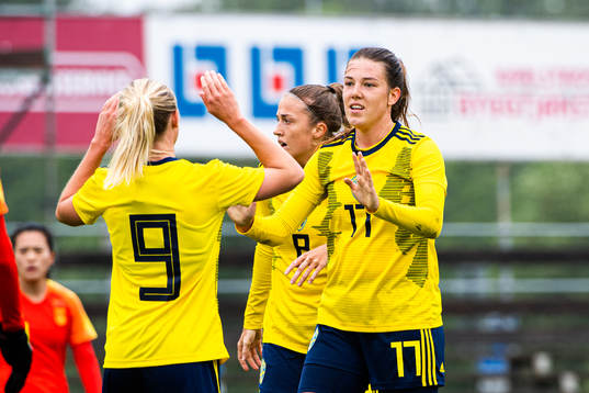 Sveriges Emma Westin jublar efter hon gjort 1-0