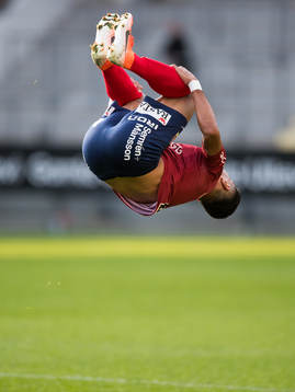 Örgrytes Ailton Almeida jublar efter sitt 1-0 mål