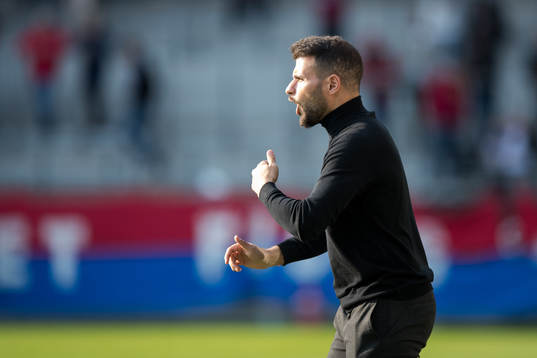 Syrianskas tillfällige tränare Mattias Genc
