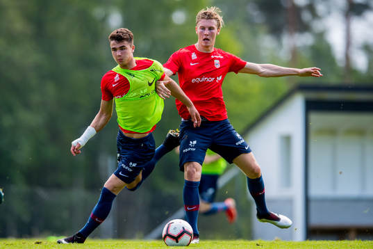 Filip Møller Delaveris and Sebastian Jarl of Norway