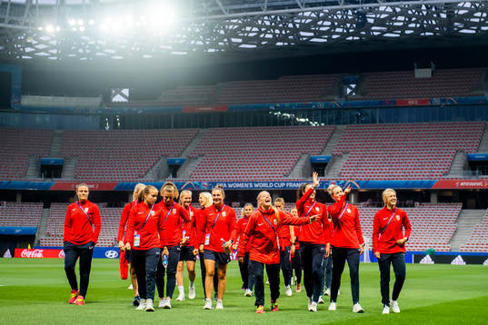 Isabell Lehn Herlovsen, Guro Reiten, Synne Skinnes Hansen,