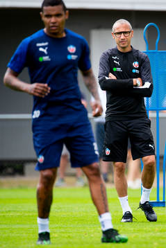 Wanderson Do Carmo och tränare Henrik Larsson