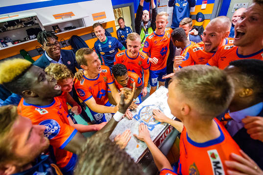 Players of Aalesund celebrates