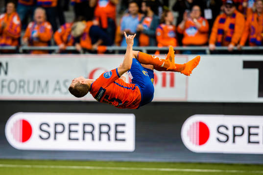 Ståle Steen Sæthre of Aalesund celebrates