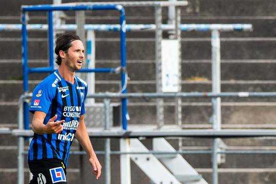 Sirius Philip Haglund jublar efter 0-1