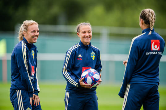 Mimmi Larsson, Julia Zigiotti Olme and Nathalie Björn