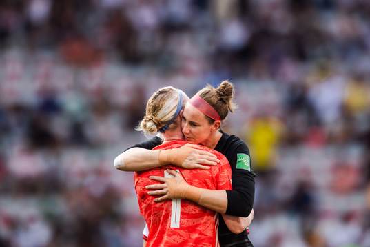 Goalkeeper Hedvig Lindahl of Sweden and goalkeeper Karen