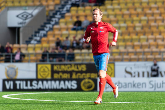 Helsingborgs Anders Randrup före fotbollsmatchen i
