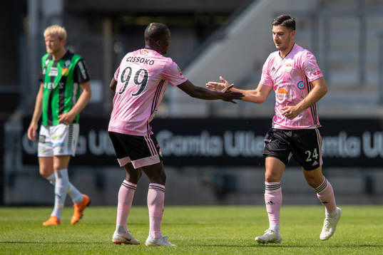 Dalkurds Besard Sabovic och Kerfala Cissoko jublar efter 1-0