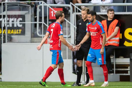 Helsingborgs Anders Randrup byter med David Boysen