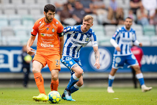 AFC Eskilstunas Anel Rashkaj och IFK Göteborgs Sebastian