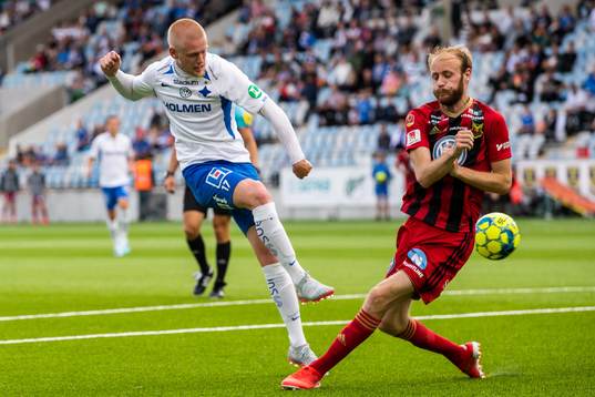IFK Norrköpings Kalle Holmberg mot Östersunds Curtis