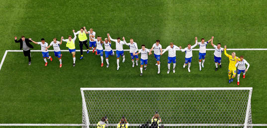 IFK Norrköpings spelare jublar