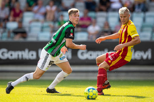 GAIS Marcus Bergholtz och Syrianskas Martin Falkeborn