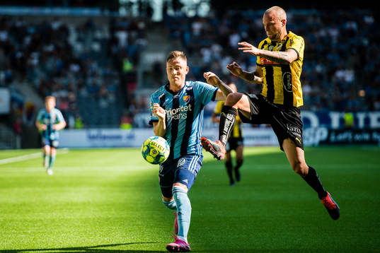 Djurgårdens Fredrik Ulvestad och Häckens Alexander