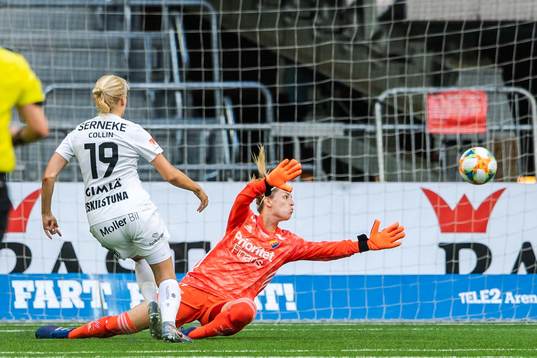 Eskilstunas Kaisa Collin gör 0-3 bakom Djurgårdens
