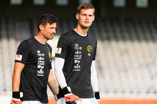Elfsborgs målvakt Tim Rönning och målvakt Kevin Stuhr