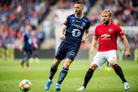 Bendik Bye of Kristiansund and Luke Shaw of Manchester