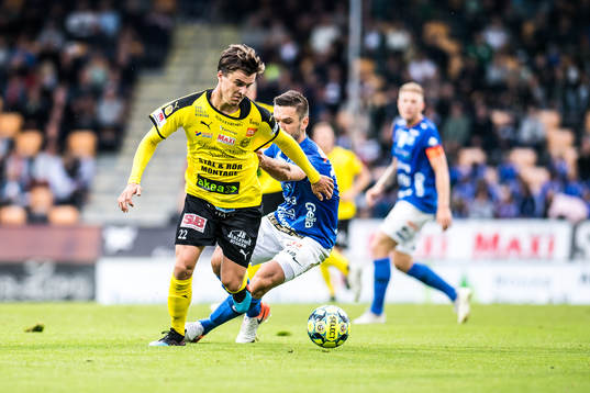 Mjällbys Jesper Gustavsson och Norrbys Adam Eriksson