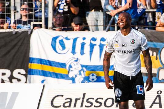 Örebros Carlos Strandberg