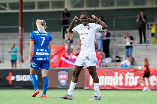 Rosengårds Anam Imo jublar efter 2-1