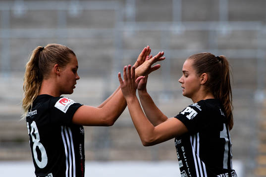 Piteås Nina Jakobsson och Andrea Norheim