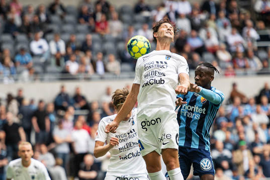 Sirius Philip Haglund och Djurgårdens Mohamed Buya Turay