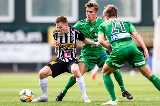 Landskronas Dennis Olofsson