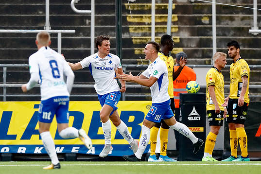 IFK Norrköpings Rasmus Lauritsen och Henrik Castegren jublar efter mål 2-0 förbi Elfsborgs målvakt Kevin Stuhr Ellegaard