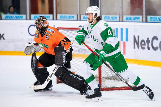 Graz 99ers målvakt Christopher Nihlstorp och Rögles