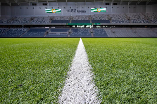 Generell vy över Tele2 Arena med konstgräs