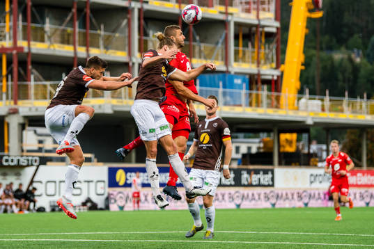 Sondre Solholm Johansen, Quint Arie Jansen of Mjøndalen and Azar Karadas of Brann