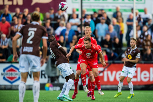 Olivier Occean of Mjøndalen and Amer Ordagic of Brann