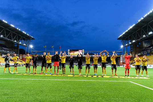 Elfsborgs spelare tackar publiken